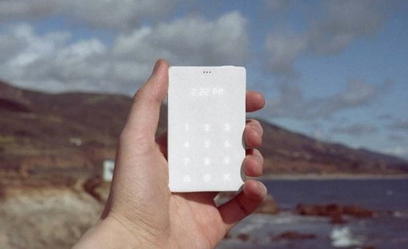 The Light Phone / Kickstarter