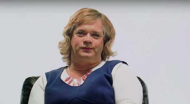 6세 소녀로 살고 있는 워싯