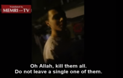 "알라여, 기독교인들을 모두 죽이소서"라고 외치고 있는 10대 무슬림 청소년
