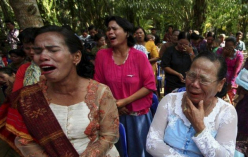 점점 강경 이슬람 국가가 되어 가고 있는 인도네시아에서 박해 받고 있는 기독교인들