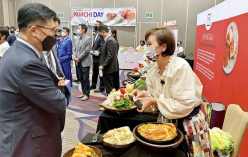 한국농수산식품유통공사, 워싱턴DC가 '김치의 날'을 공식 제정 밝혀, 사진은 캘리포니아 김치의 날 행사 모습