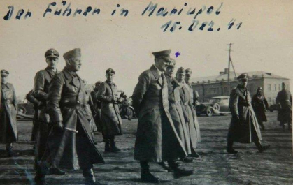 마리우폴 방문한 히틀러