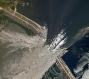 우크라이나 대형댐 폭발