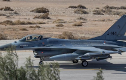 네덜란드가 지원하기로한 F16 전투기