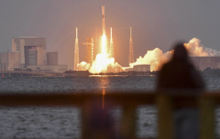우주기업 스페이스X의 로켓 발사