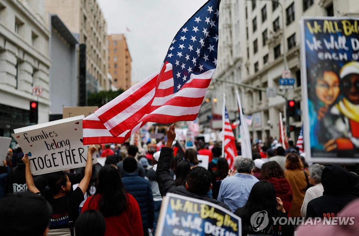 로스앤젤레스에서 열린 이민자 권리 지지 집회
